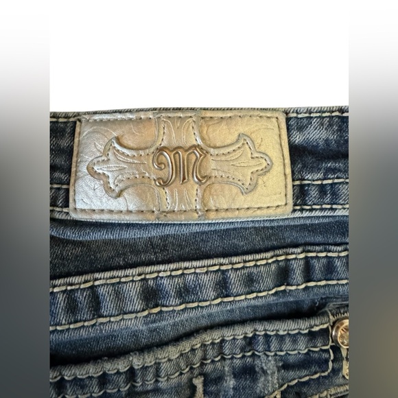 Ladies size 28 waist miss me jeans - Picture 3 of 10